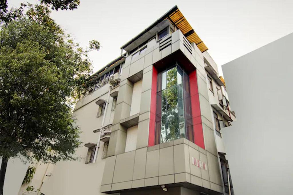Hotel Dover By Bookmerihotel Kolkata