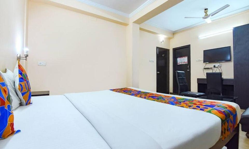 Dover By Bookmerihotel 3* Kolkata